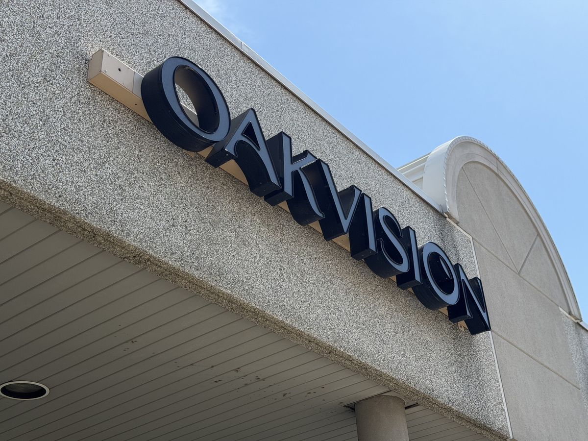 Fachada de Oakvision, una de las sedes de Viseeon Group
